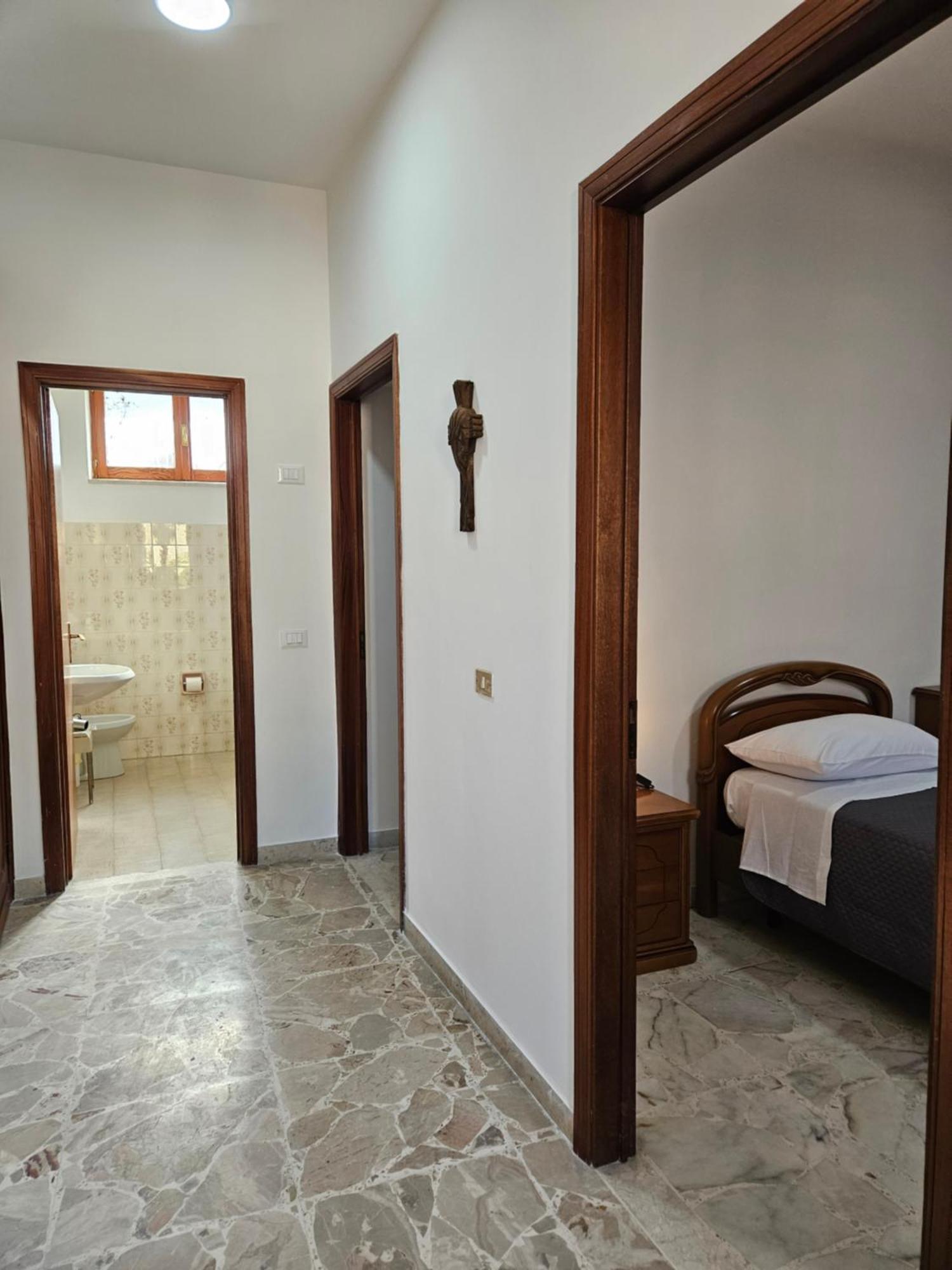 Porta Messina Rooms Таормина Экстерьер фото