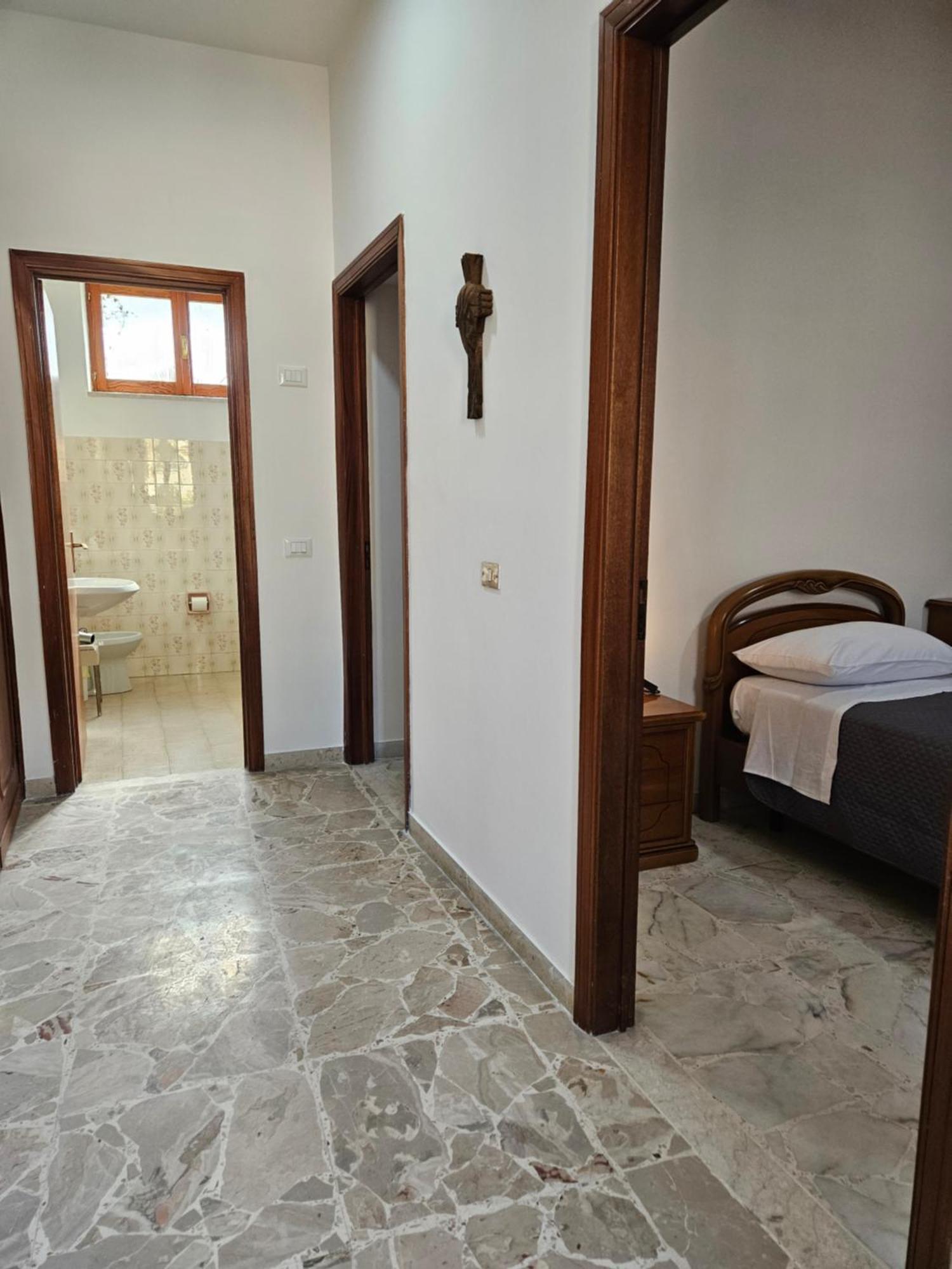 Porta Messina Rooms Таормина Экстерьер фото