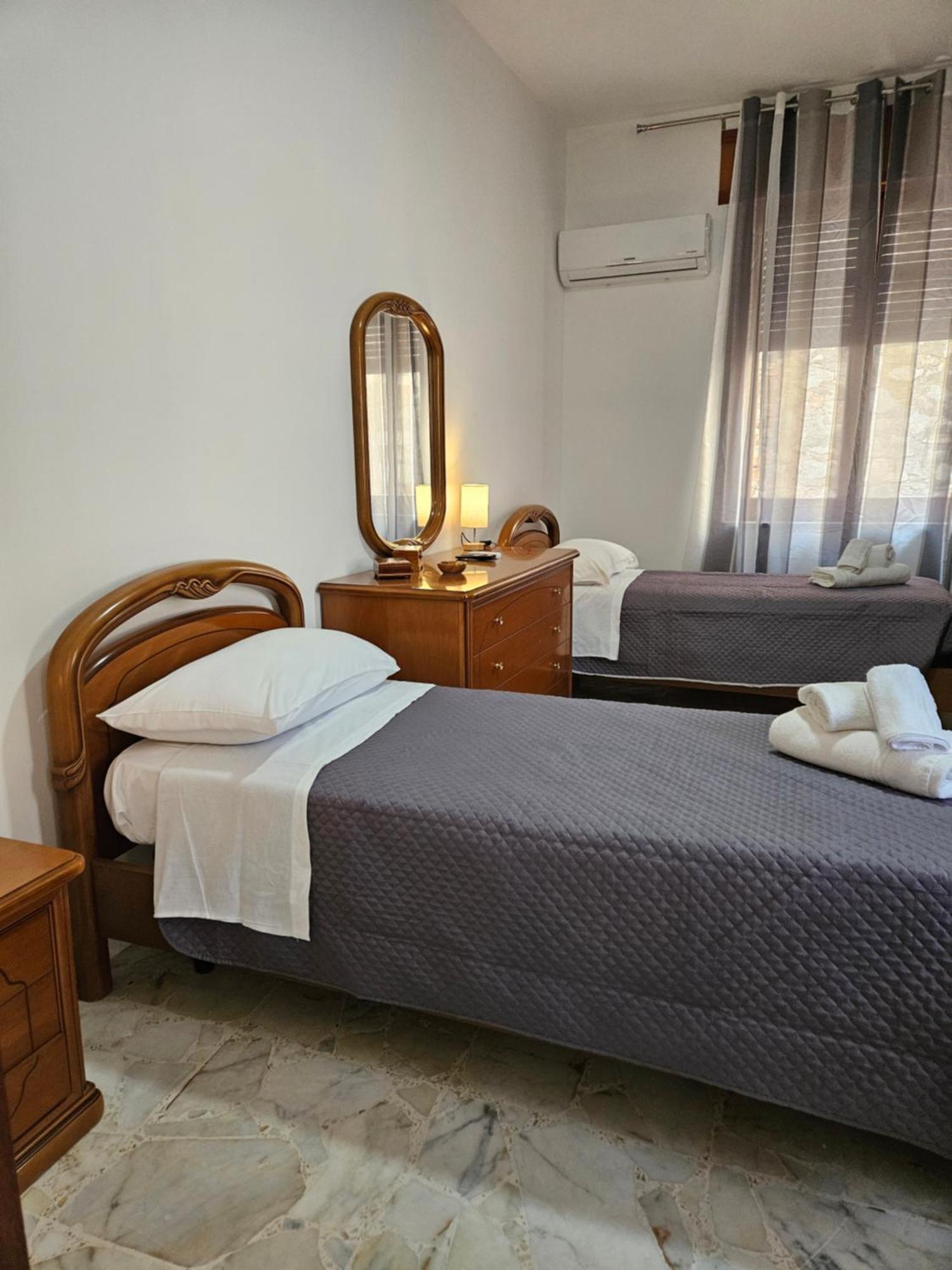 Porta Messina Rooms Таормина Экстерьер фото