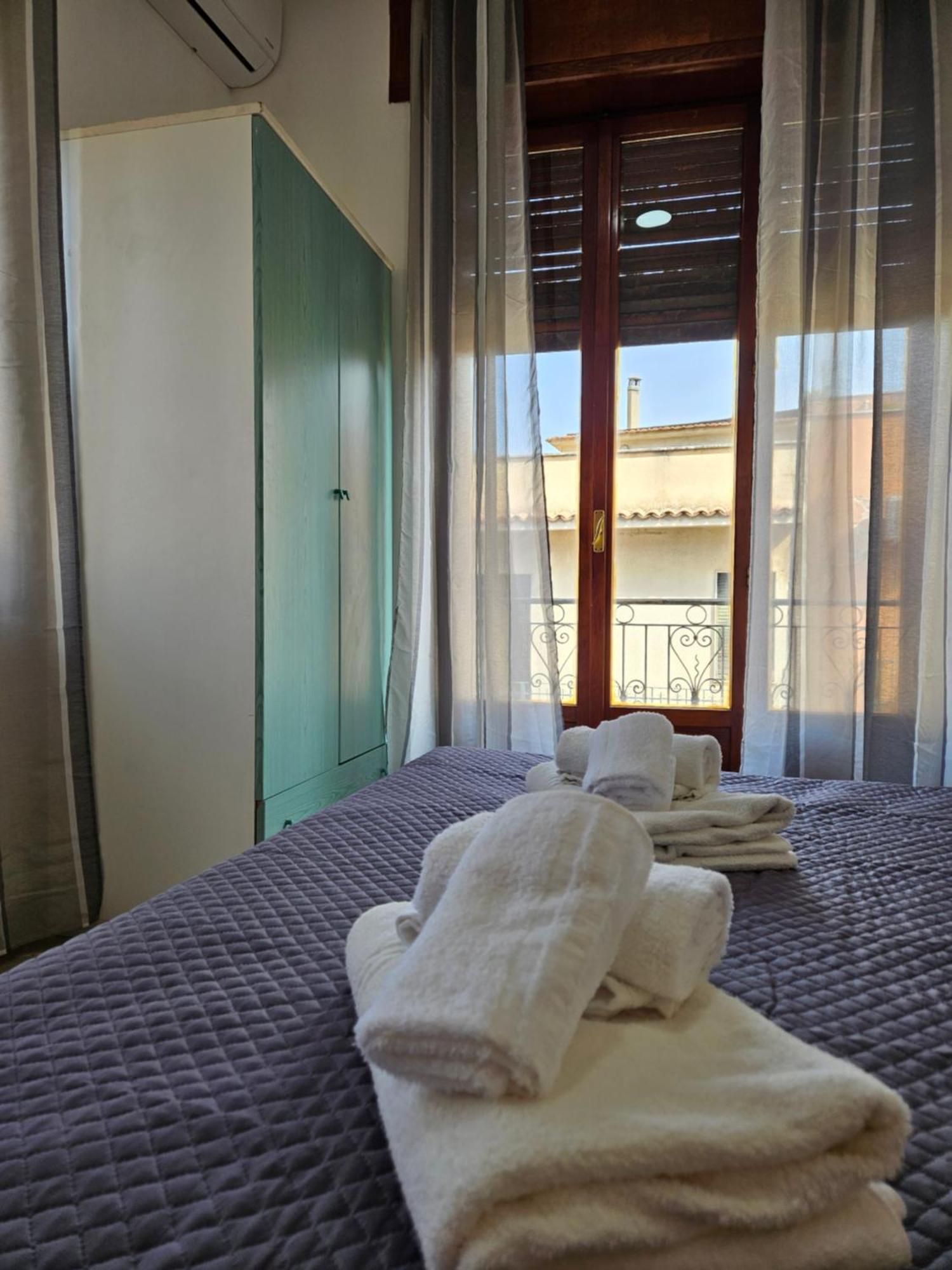 Porta Messina Rooms Таормина Экстерьер фото