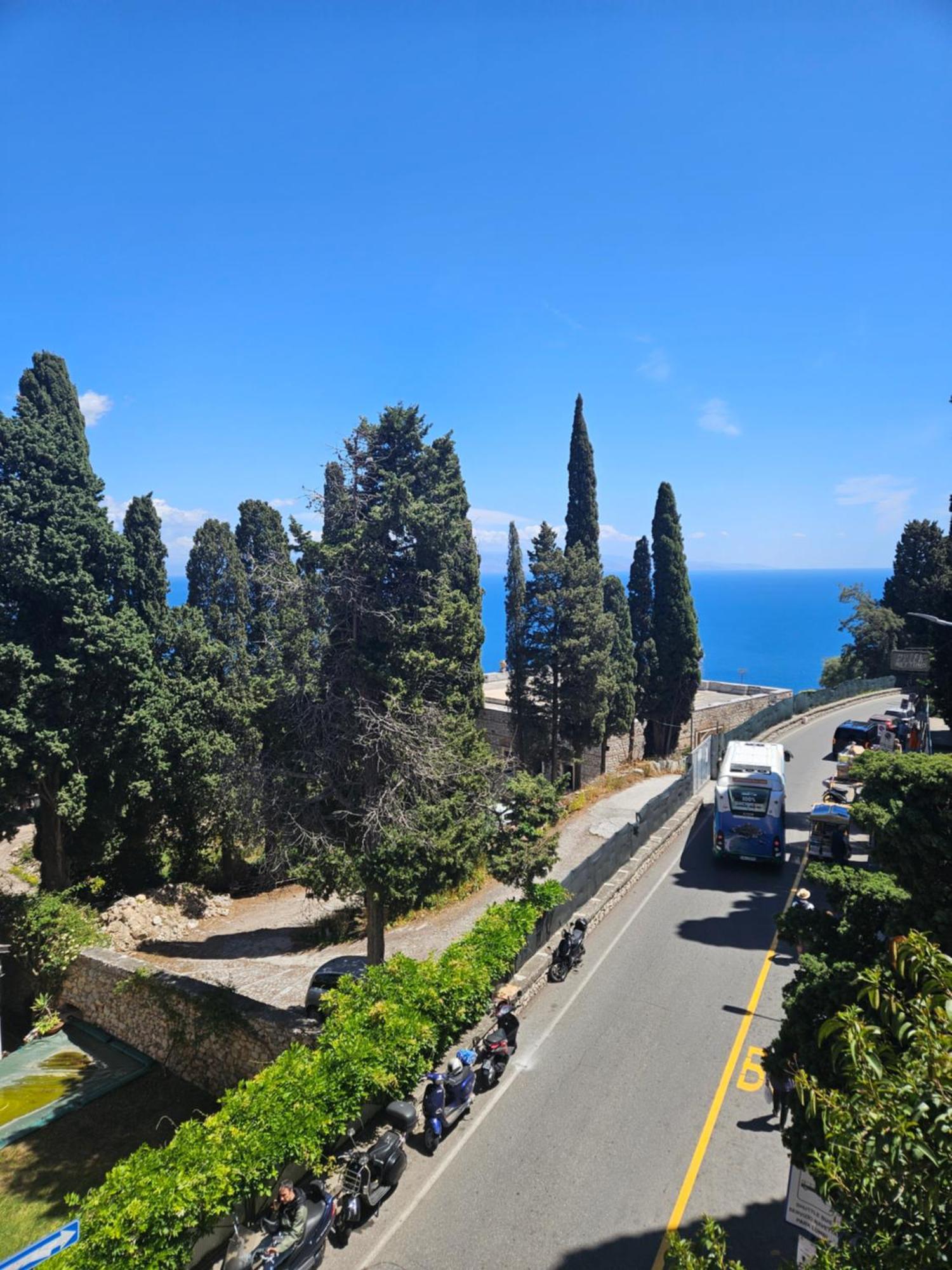 Porta Messina Rooms Таормина Экстерьер фото